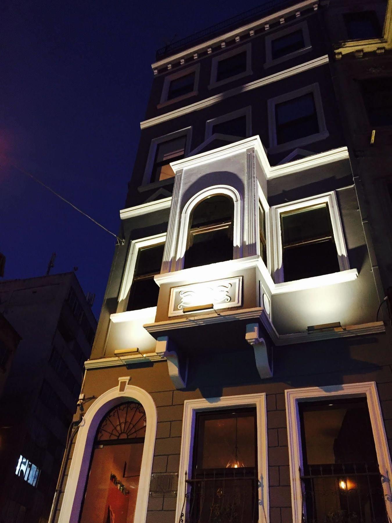 Melek Hotels Pera Istanbul Exterior photo